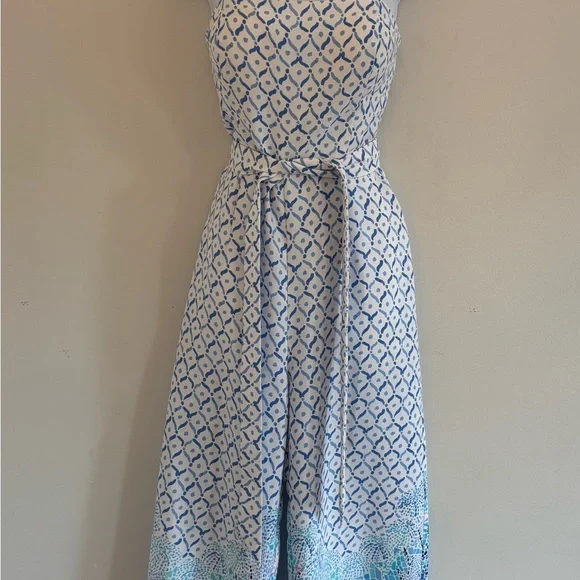 Lilly Pulitzer Sandra Blue and White Jumpsuit Romper, Size 6 - Picture 4 of 9
